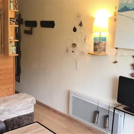 Zodiac - 3/4 Personnes Au Pied Des Pistes Mae-8244 *